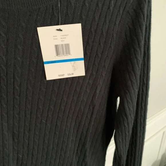 NWT- Womens Black Cable Knit Sweater- size  XL - Picture 4 of 7